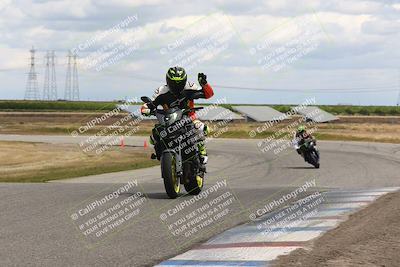 media/Apr-26-2024-TrackDaz (Fri) [[c4b677d280]]/C Group/140pm (Wheelie Bump)/